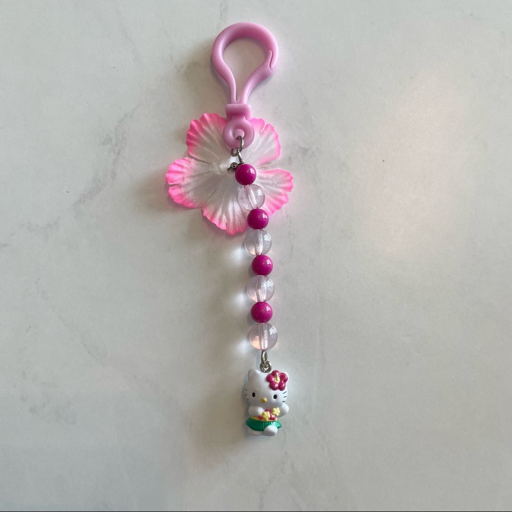 Hello kitty key holder clip